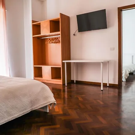 Vita Home 招待所 3*